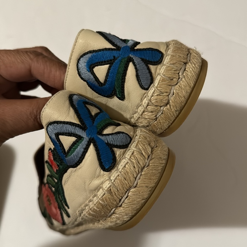 Gucci Shoes - Picture 3 of 9
